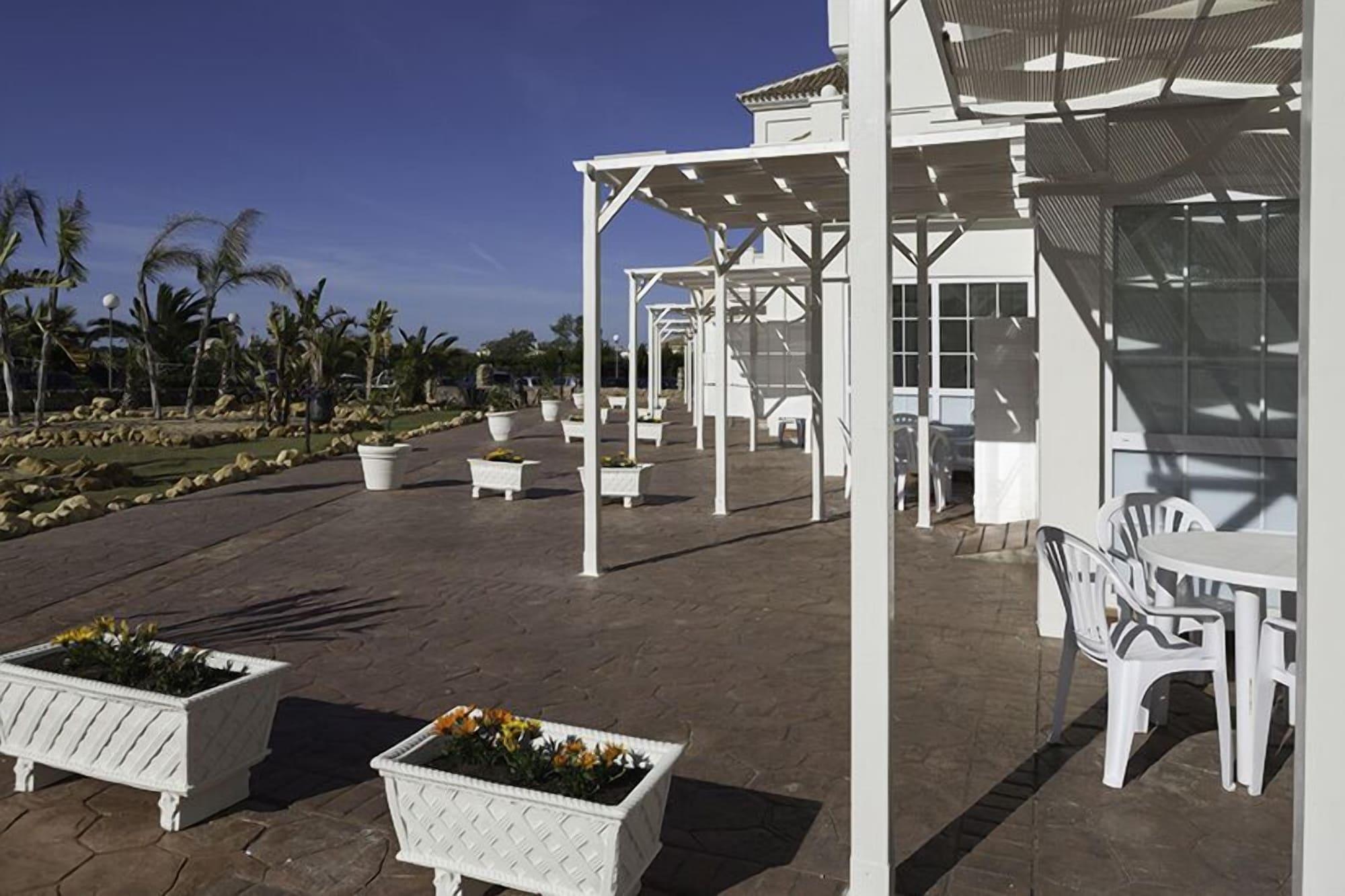 On Family Playa De Donana Apartment Matalascanas Ngoại thất bức ảnh